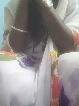 Snapshot of hotmahitha chatting on 05/07/26, 05:18 hotmahitha online show from 05/07/26, 05:18
