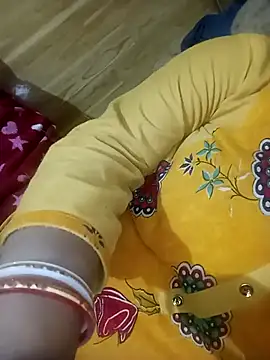 Snapshot of angry_couplez chatting on 01/07/26, 10:07 angry couplez online show from 01/07/26, 10:07