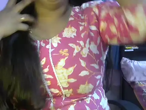 Queenxxx98 online show from 01/17/26, 06:55