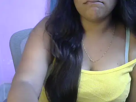 Queenxxx98 online show from 06/01/26, 05:25