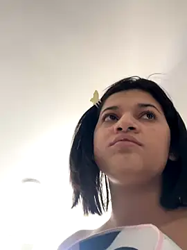 MaskedGirl  online show from 10/05/25, 01:09