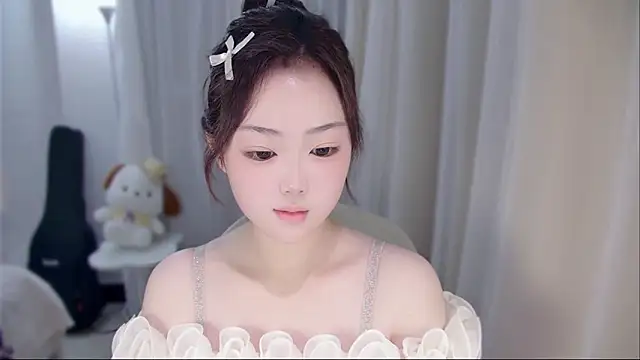 YUANYUAN-A online show from 12/02/25, 11:48
