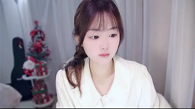 YUANYUAN-A online show from 01/07/26, 11:45