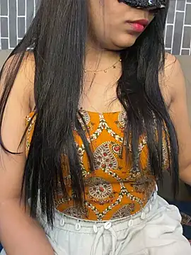 Riya-6969 online show from 07/10/26, 03:03