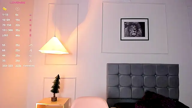 nikolevoshkie  online show from 12/18/25, 08:04