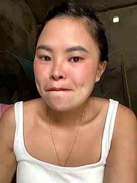 Snapshot of han-cute chatting on 09/27/25, 02:49 han-cute online show from 09/27/25, 02:49