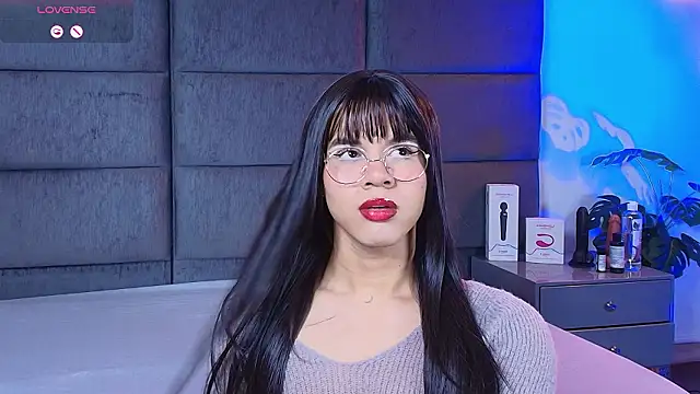 Slenna Moon online show from 02/17/26, 01:02