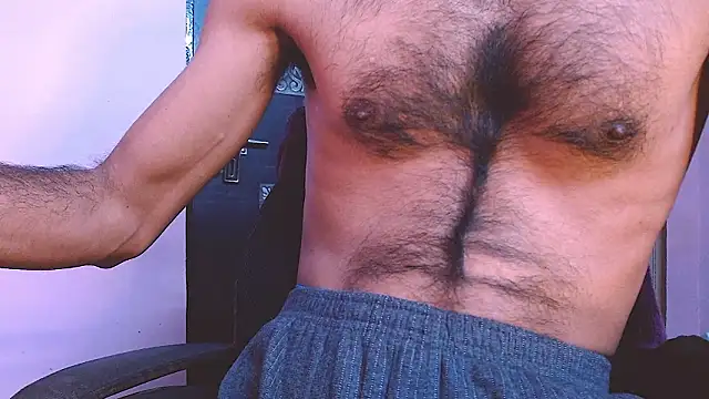 Snapshot of funndudd chatting on 02/15/26, 10:17 funndudd online show from 02/15/26, 10:17