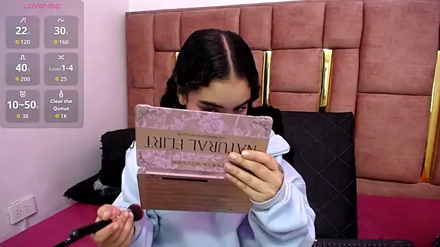 Snapshot of KENDALL_ART chatting on 02/04/26, 03:45 KENDALL ART online show from 02/04/26, 03:45