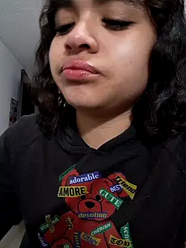 Snapshot of KENDALL_ART chatting on 02/20/26, 02:19 KENDALL ART online show from 02/20/26, 02:19