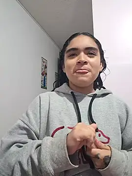 Snapshot of KENDALL_ART chatting on 02/25/26, 02:54 KENDALL ART online show from 02/25/26, 02:54