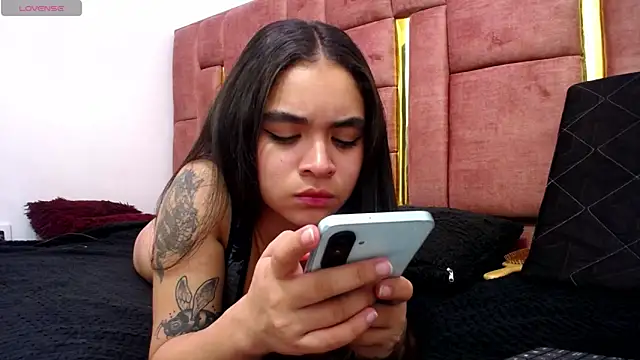 KENDALL ART online show from 04/02/26, 07:50