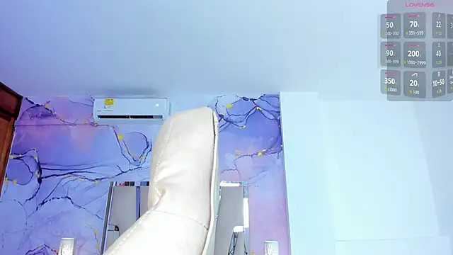 EvaKalifa online show from 09/20/25, 11:44