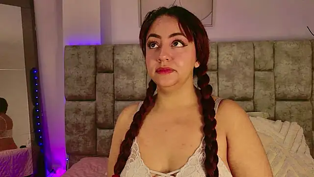 DaniniAnderson online show from 04/14/26, 01:22