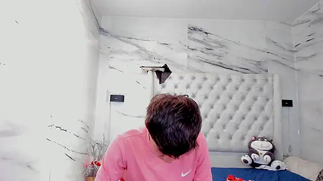 Ari and Storm online show from 01/17/26, 03:50