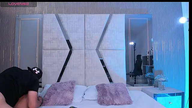 LiamDeep online show from 01/06/26, 09:07