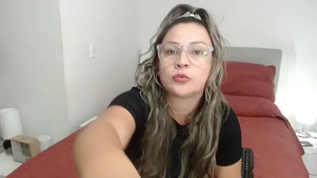 sophie lopez1 online show from 10/11/25, 03:39