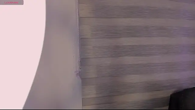 SkyThompson online show from 10/22/25, 04:35