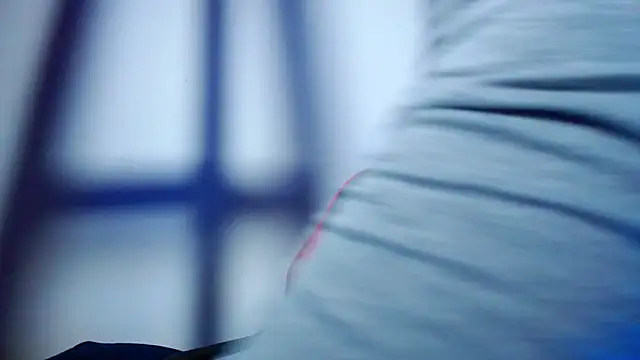 Snapshot of rowanbigboy23 chatting on 11/12/25, 12:11 rowanbigboy23 online show from 11/12/25, 12:11