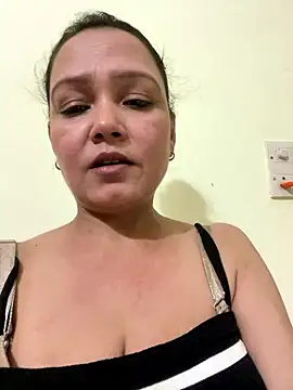 stargroup online show from 10/10/25, 02:27