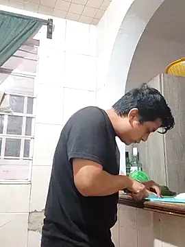 Snapshot of juan_penetreitor chatting on 10/03/25, 11:46 juan penetreitor online show from 10/03/25, 11:46