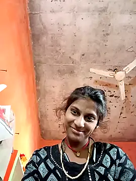 Snapshot of Jyoti_thakurr chatting on 10/09/25, 09:40 Jyoti thakurr online show from 10/09/25, 09:40