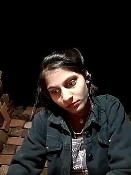 Snapshot of Jyoti_thakurr chatting on 11/09/25, 05:11 Jyoti thakurr online show from 11/09/25, 05:11