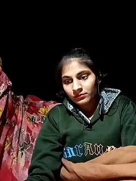 Snapshot of Jyoti_thakurr chatting on 11/15/25, 02:35 Jyoti thakurr online show from 11/15/25, 02:35