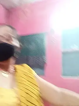 Snapshot of Sabnam_thakurr chatting on 09/21/25, 10:44 Sabnam thakurr online show from 09/21/25, 10:44