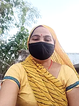 Snapshot of Sabnam_thakurr chatting on 09/25/25, 12:31 Sabnam thakurr online show from 09/25/25, 12:31