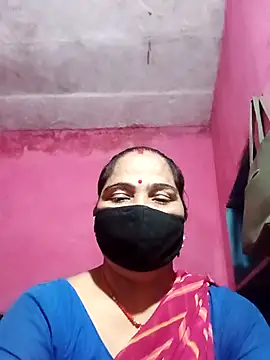 Snapshot of Sabnam_thakurr chatting on 09/27/25, 03:39 Sabnam thakurr online show from 09/27/25, 03:39