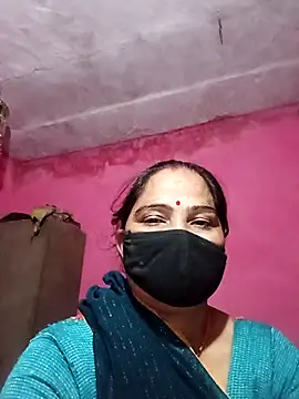 Snapshot of Sabnam_thakurr chatting on 10/02/25, 12:34 Sabnam thakurr online show from 10/02/25, 12:34