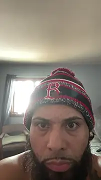 Snapshot of Lunablu13 chatting on 12/16/25, 04:56 Lunablu13 online show from 12/16/25, 04:56