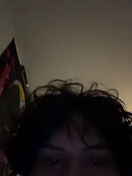 Snapshot of Lunablu13 chatting on 01/14/26, 10:47 Lunablu13 online show from 01/14/26, 10:47