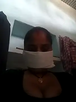 Sheema tyagi online show from 10/24/25, 07:05