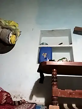 Sheema tyagi online show from 11/17/25, 08:47