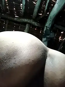 Sheema tyagi online show from 12/14/25, 09:14