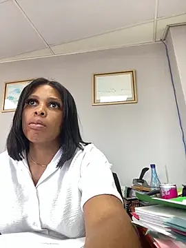 031bubbles online show from 12/17/25, 07:58