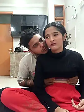 romantic couple1 online show from 12/04/25, 12:20