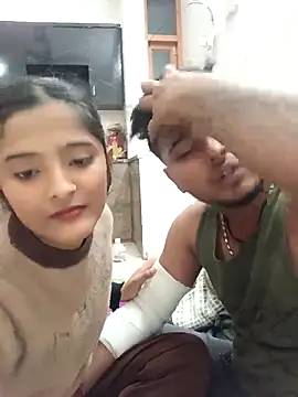 romantic couple1 online show from 12/21/25, 12:40