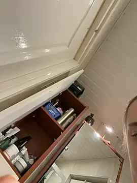 lanameijer online show from 11/03/25, 10:32