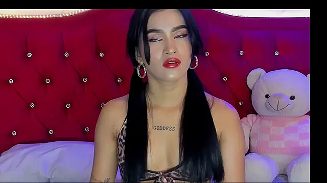 Snapshot of Lizzy_LaBelle chatting on 10/30/25, 12:01 Lizzy LaBelle online show from 10/30/25, 12:01