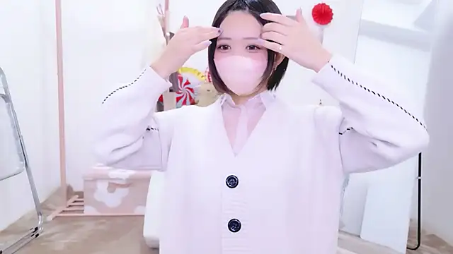 Hinata Sun online show from 03/28/26, 06:29