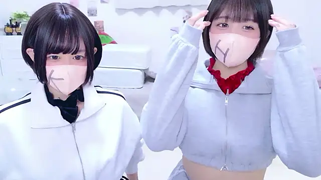 Hinata Sun online show from 05/07/26, 09:36