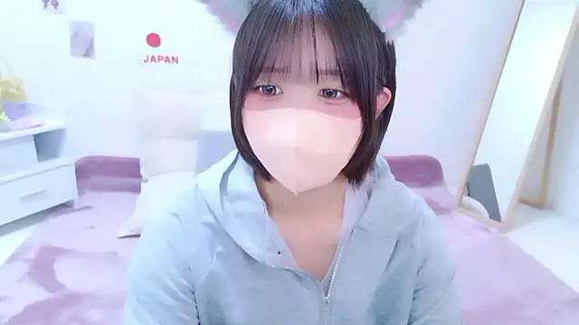 Hinata Sun online show from 07/09/26, 11:58
