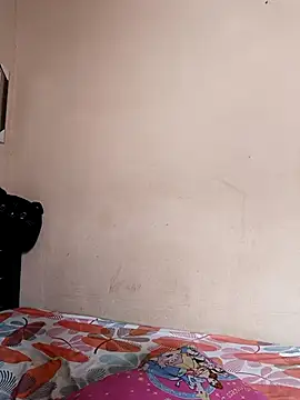 Lahila  online show from 03/04/26, 02:56