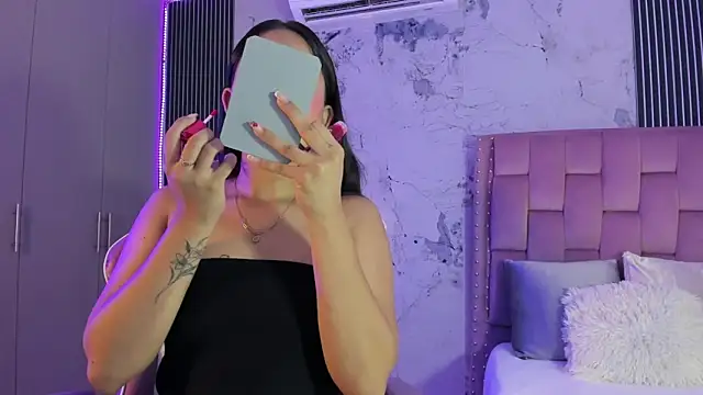 Laly Cherry  online show from 09/25/25, 12:53