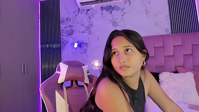 Laly Cherry  online show from 10/14/25, 12:28