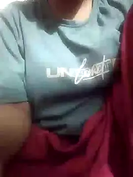 Snapshot of hezabi_queen07 chatting on 09/22/25, 04:42 hezabi queen07 online show from 09/22/25, 04:42