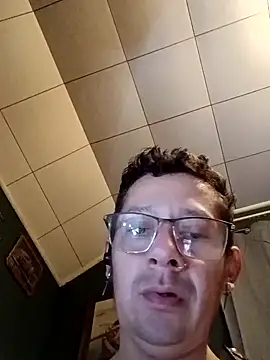 tonder69 online show from 11/30/25, 02:04